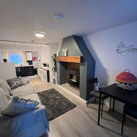 Haven - Beautiful 3 Bedroom House Ballynahinch Exterior foto
